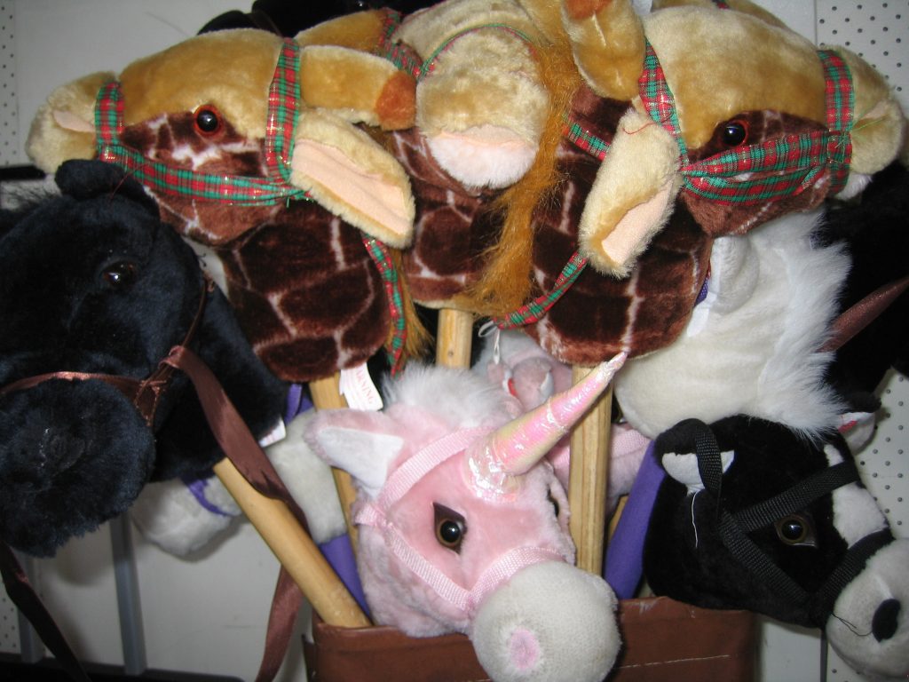 examples of toy hobby horses for toddler music play