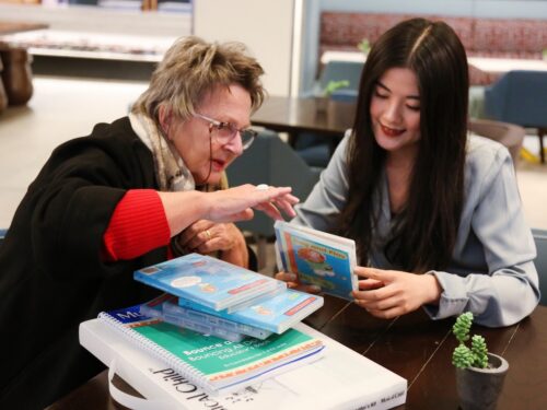 Andrea & Carol discuss Sing and Play 1 Chinese